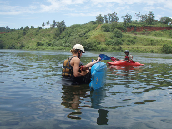 Learning to roll during the Uganda Kayak Schhol trip